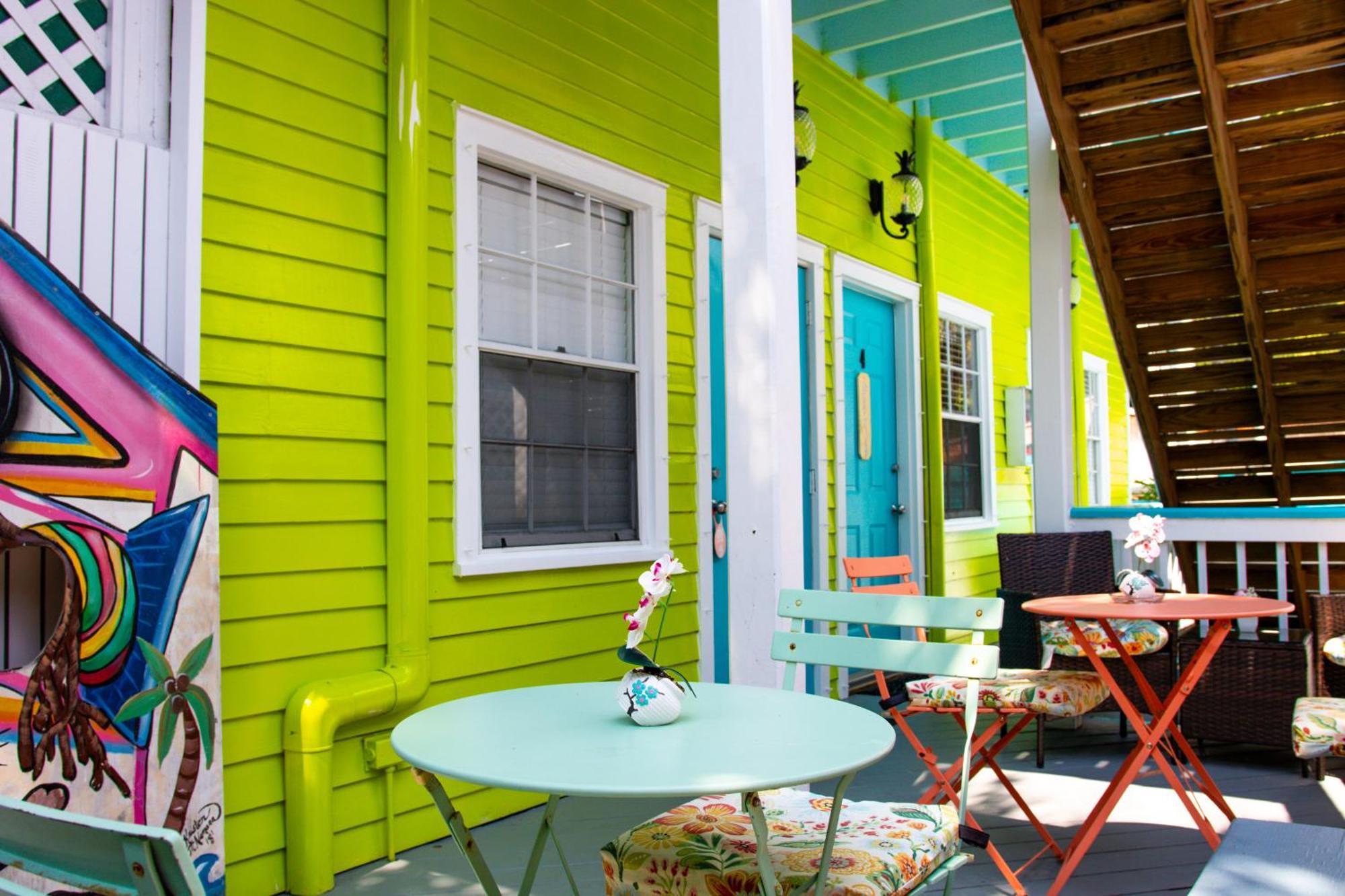 Caribbean House Hotel Key West Exterior photo