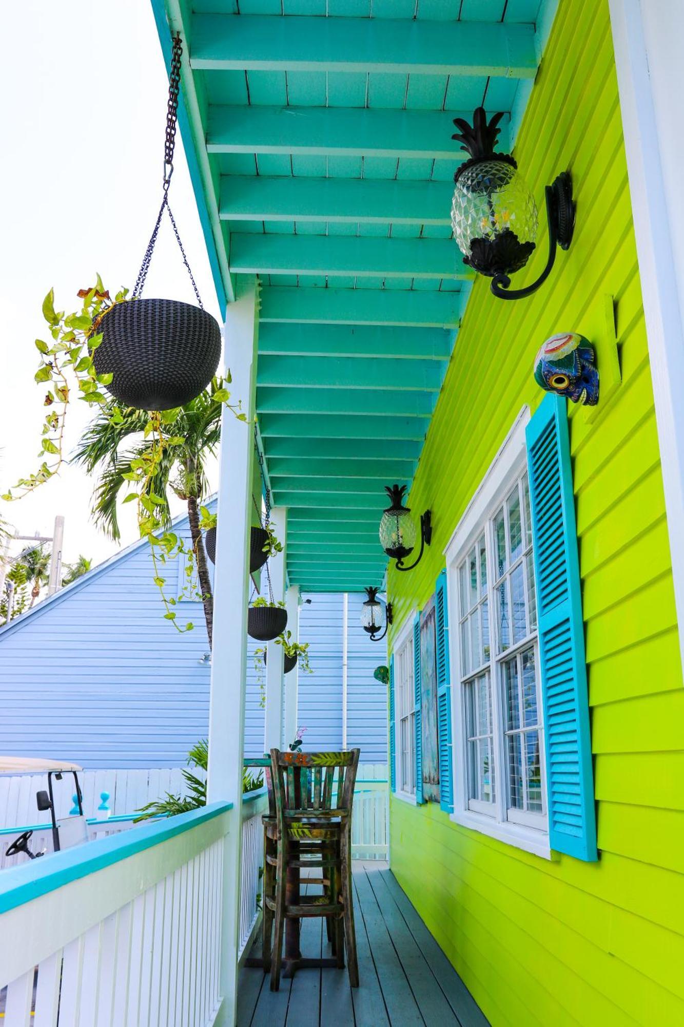 Caribbean House Hotel Key West Exterior photo