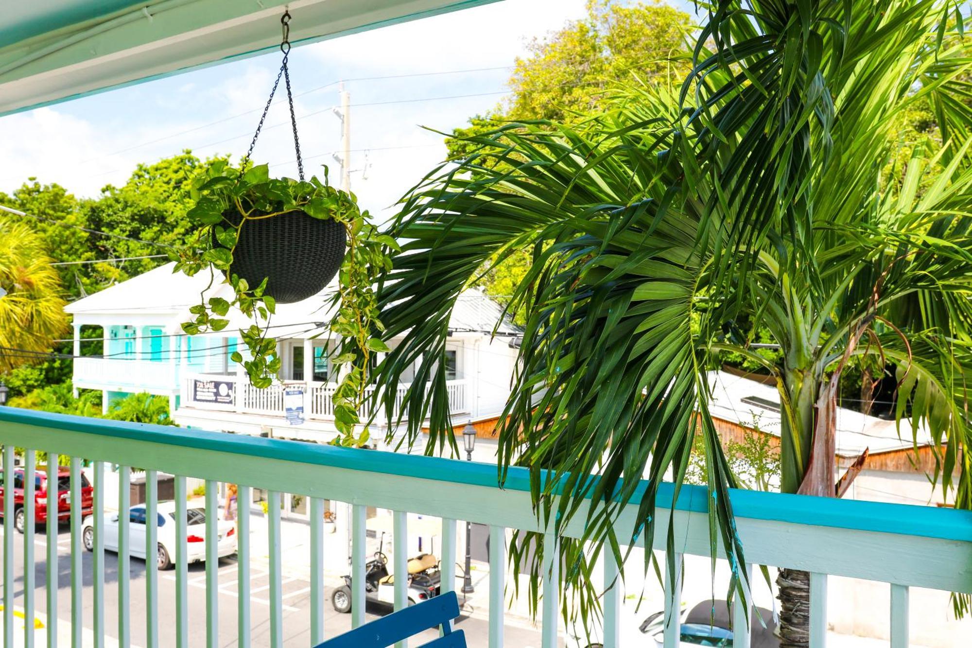 Caribbean House Hotel Key West Exterior photo