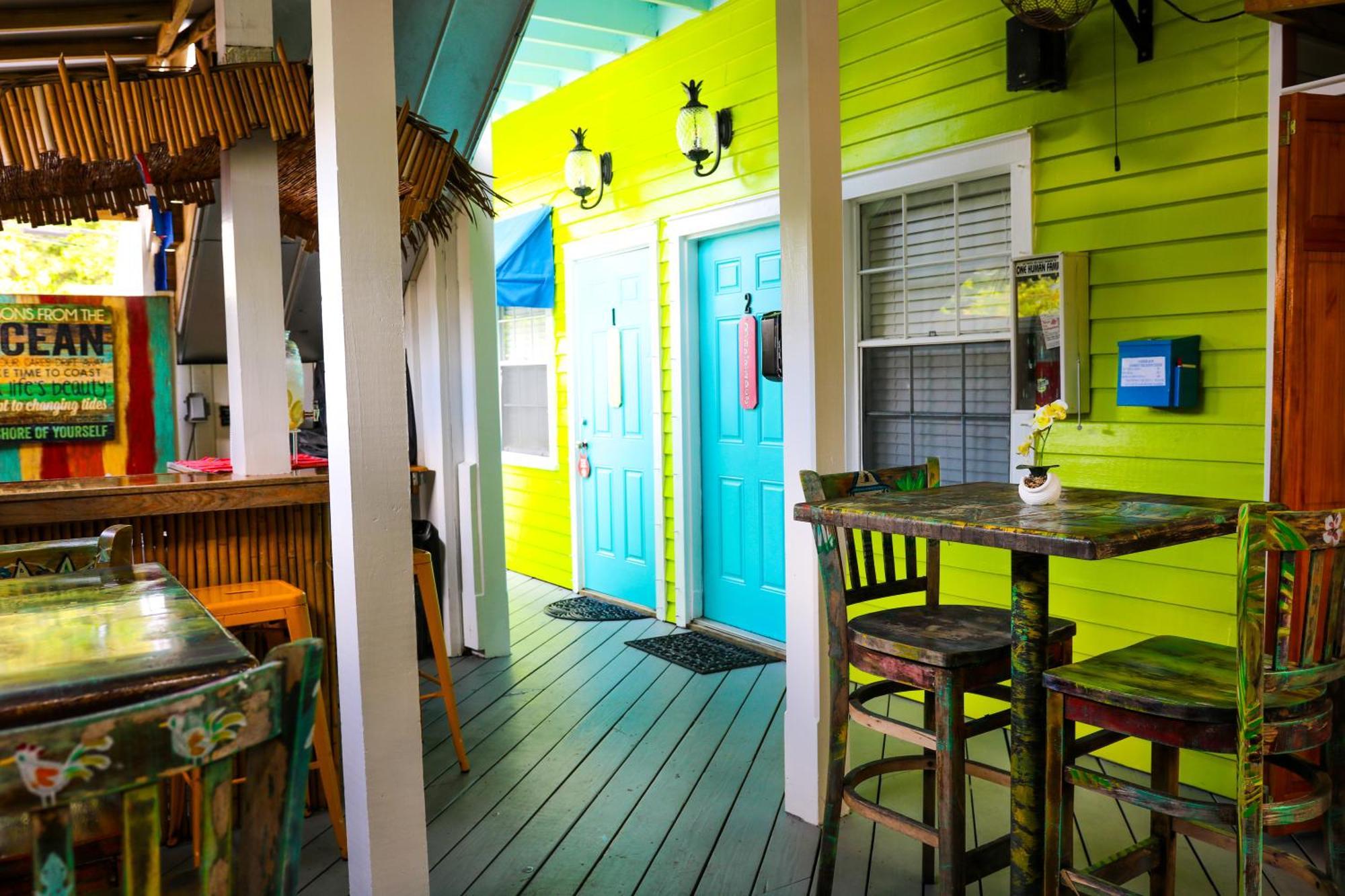 Caribbean House Hotel Key West Exterior photo